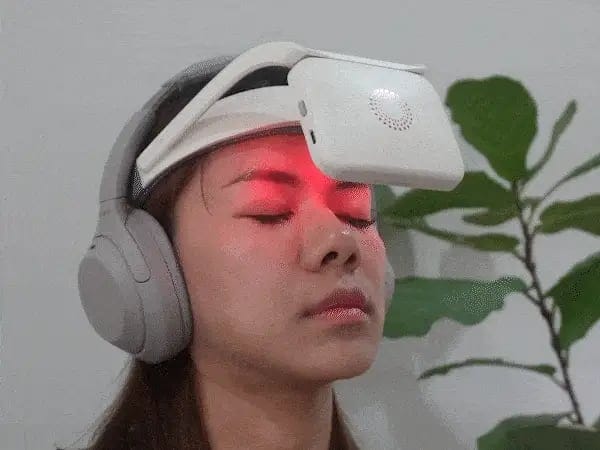 Zurücklehnen, Augen schliessen, das warme Licht wirken lassen.
